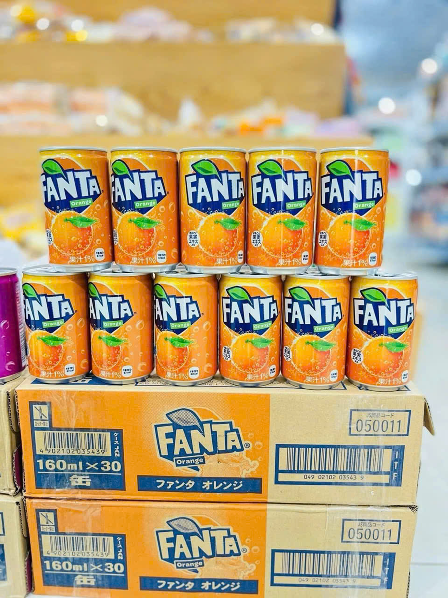 FANTA NỘI ĐỊA NHẬT VỊ CAM- THÙNG 30 LON