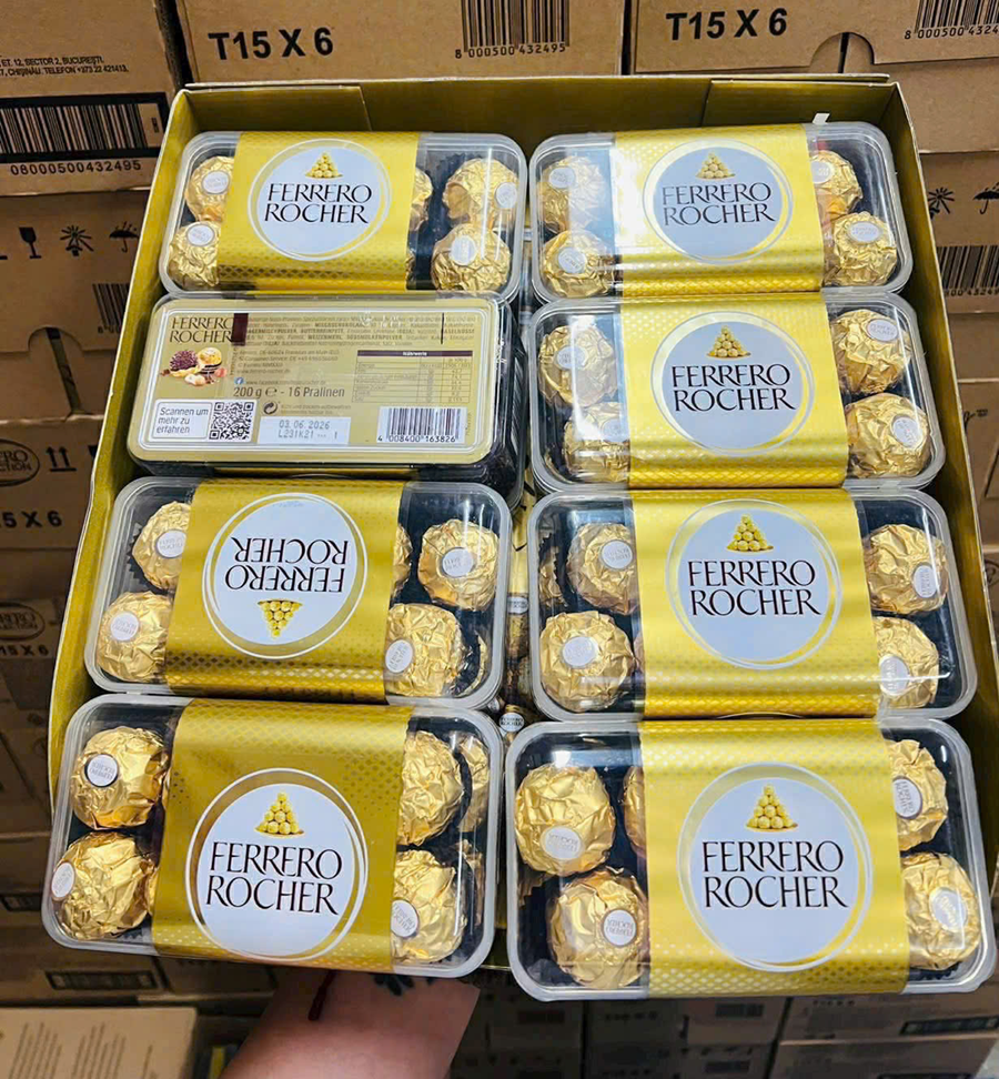 Kẹo Socola Rocher 16 viên nhân hạt dẻ- Đức