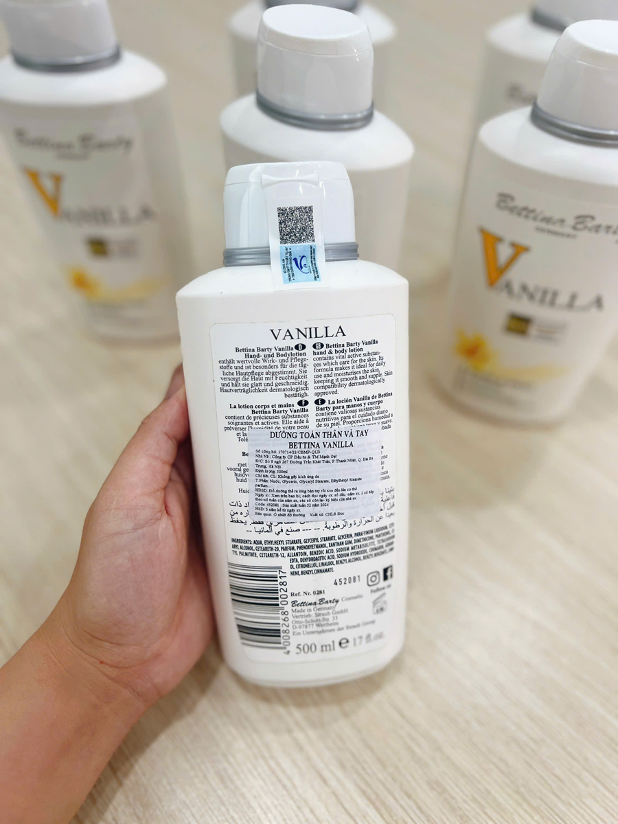 Combo 2 Chai Sữa Dưỡng Thể Vanilla Bettina Barty Đức 500ml